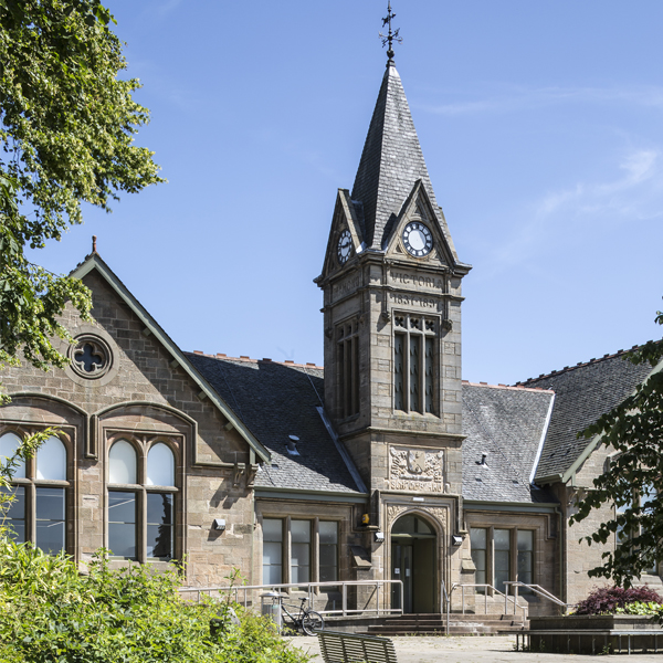 Bishopbriggs Community Hub and War Memorial Hall, 